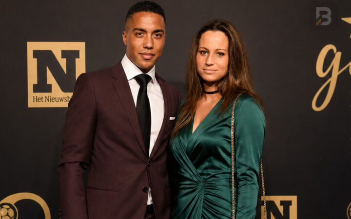 Youri Tielemans met zijn vrouw Mendy